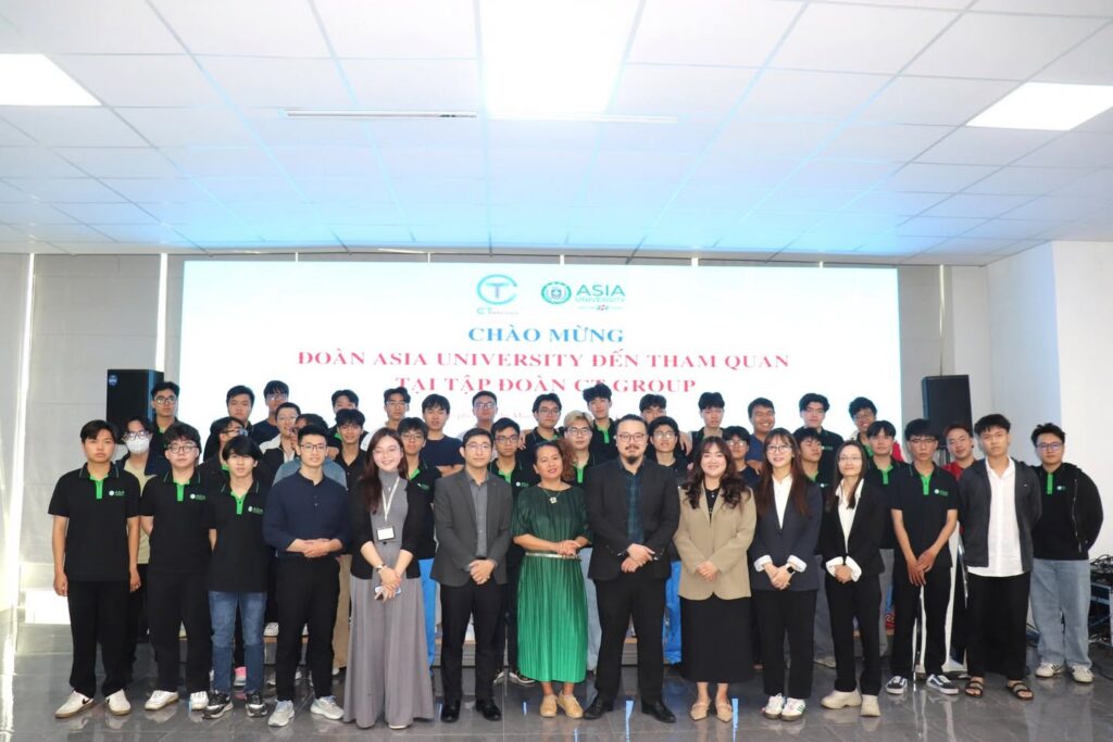 BÙNG NỔ NĂNG LƯỢNG GEN Z: HƠN 60 SINH VIÊN ASIA UNIVERSITY VIETNAM “ĐỔ BỘ” TẠI CT INNOVATION HUB 4.0