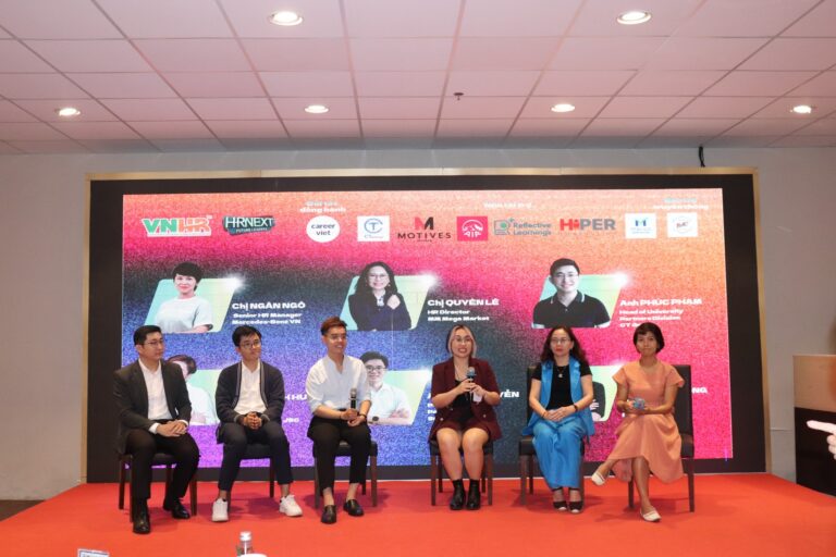 GIẢI MÃ “MẬT MÃ NHÂN SỰ” KỶ NGUYÊN AI CÙNG TOP THÍ SINH VNHR HR NEXT 2026!