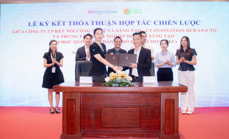 CT INNOVATION HUB 4.0 KÝ KẾT HỢP TÁC CHIẾN LƯỢC VỚI TRUNG TÂM KHỞI NGHIỆP ĐỔI MỚI SÁNG TẠO ĐHQG-HCM (IEC) 